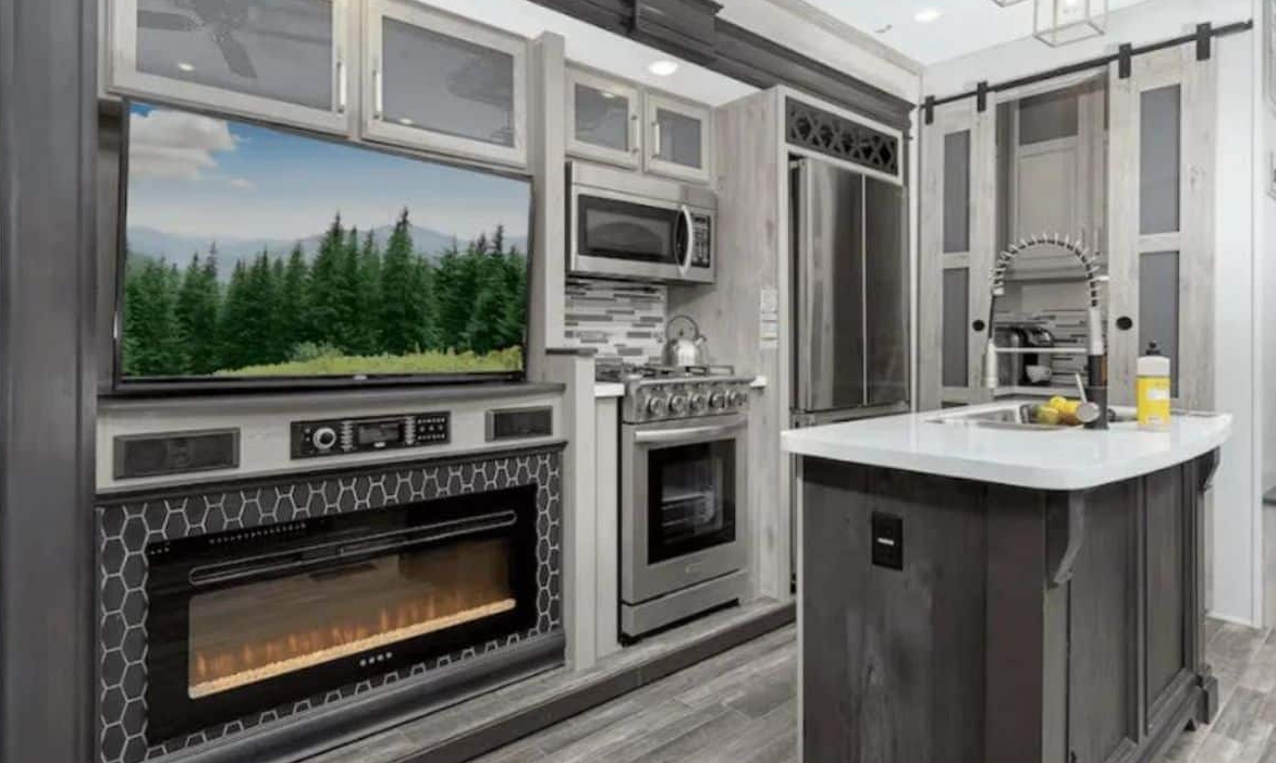 Professional RV appliance diagnosis and repair service on the Treasure Coast